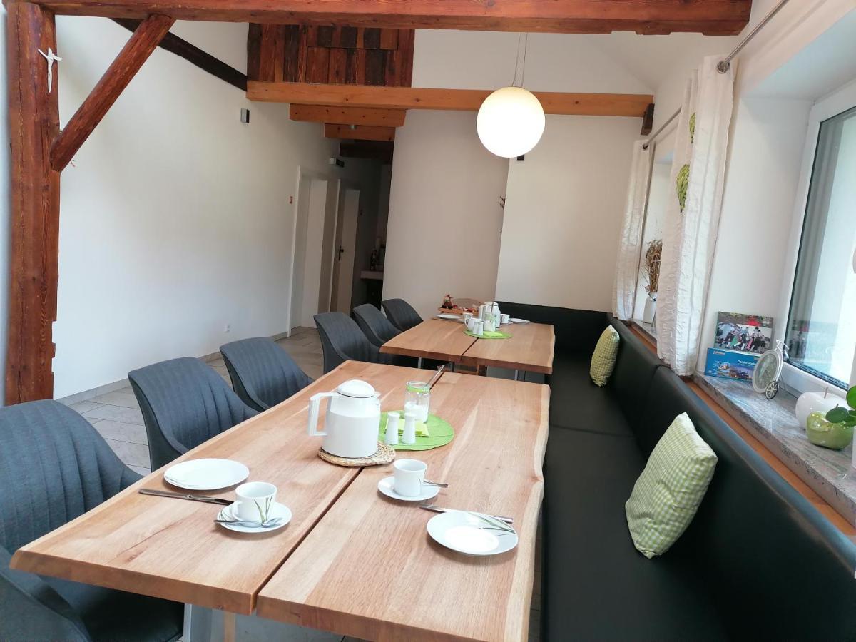 Peterseil'S Radl Zimmer Mauthausen Buitenkant foto
