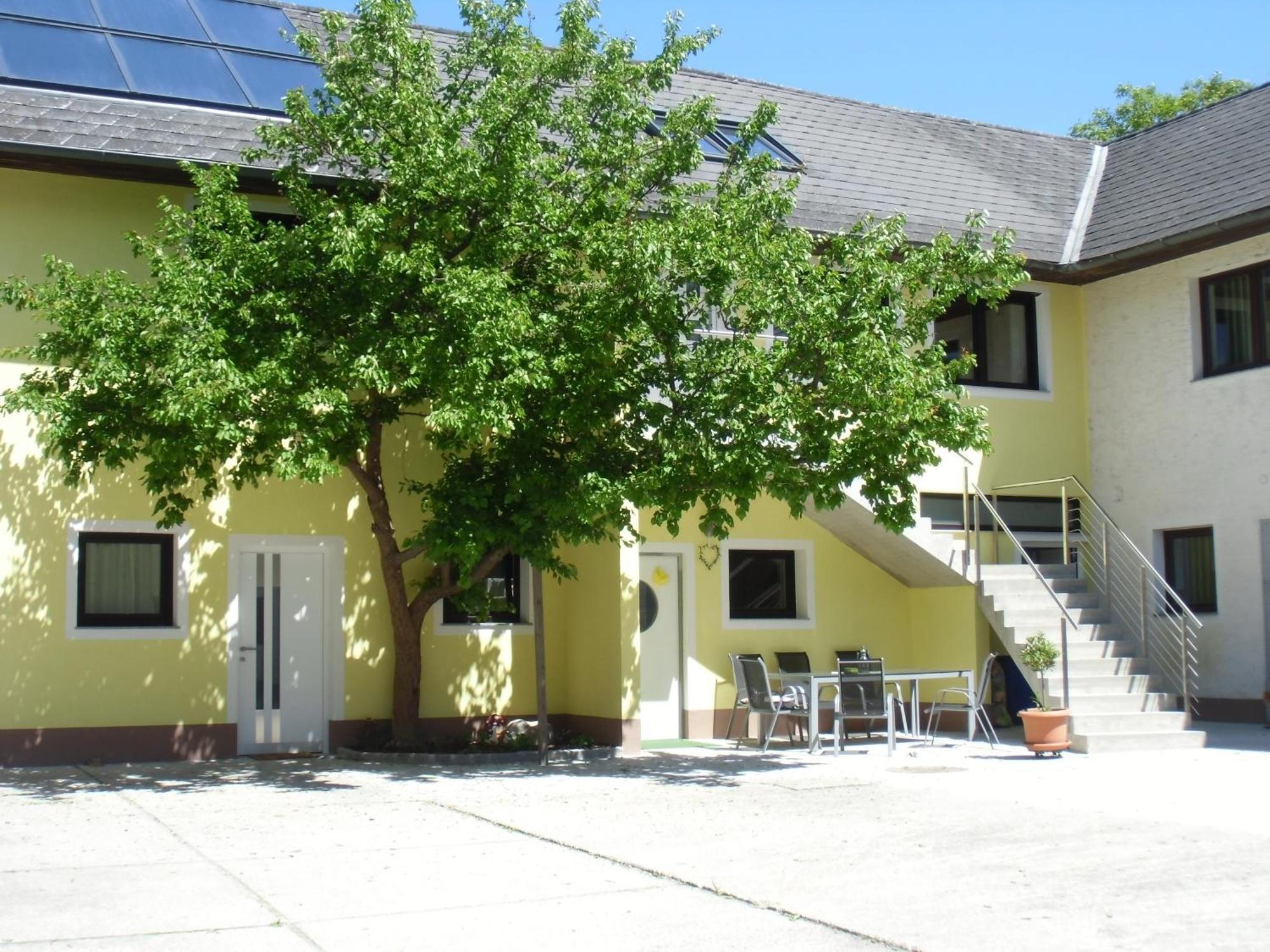 Peterseil'S Radl Zimmer Mauthausen Buitenkant foto