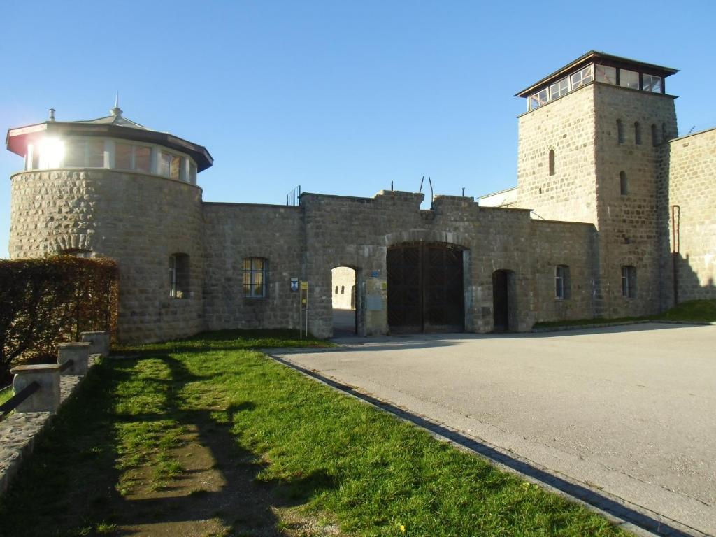 Peterseil'S Radl Zimmer Mauthausen Buitenkant foto